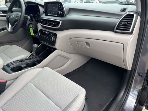 Used 2021 Hyundai Tucson SE image 12