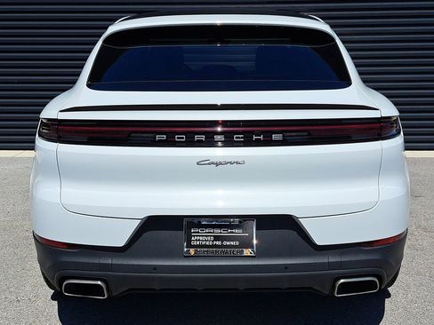 Certified 2025 Porsche Cayenne Coupe AWD/4WD image 6