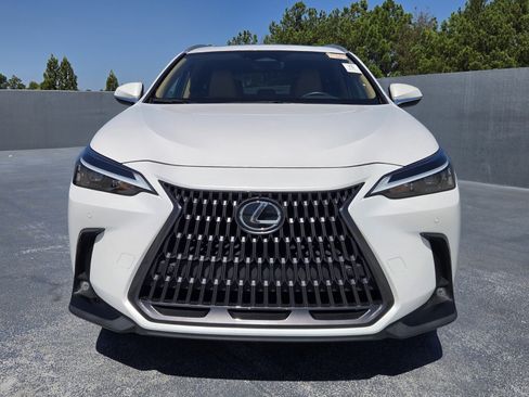 Used 2025 Lexus NX 250 FWD w/ Accessory Package (K3) image 8