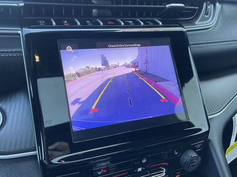 New 2026 Jeep Grand Cherokee Laredo X AWD/4WD image 35