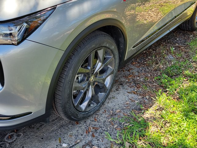 Used 2023 Acura MDX A-Spec AWD/4WD image 4