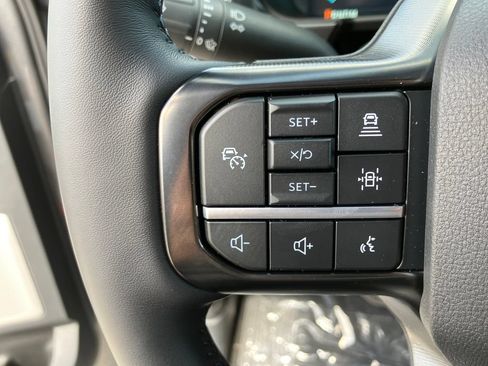 New 2026 Ford F350 Platinum AWD/4WD image 17