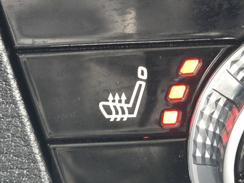 Used 2024 Mitsubishi Outlander SEL image 7