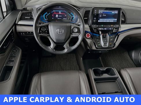 Certified 2021 Honda Odyssey Touring image 3