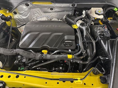 Used 2024 Chevrolet Trax RS w/ Driver Confidence Package image 28