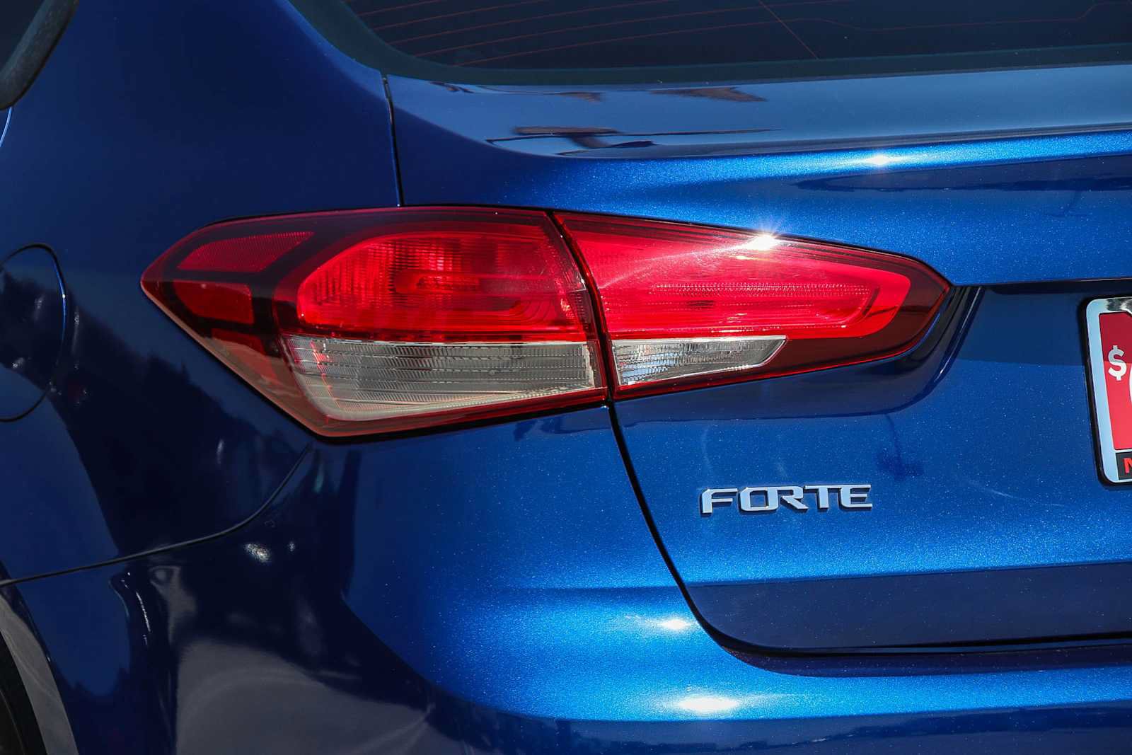 Used 2017 Kia Forte LX FWD image 9
