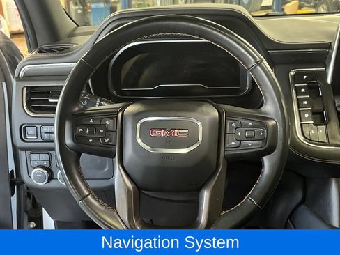 Used 2023 GMC Yukon AT4 w/ Technology Package AWD/4WD image 18