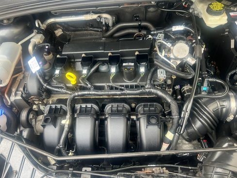 Used 2017 Ford Focus S FWD image 33