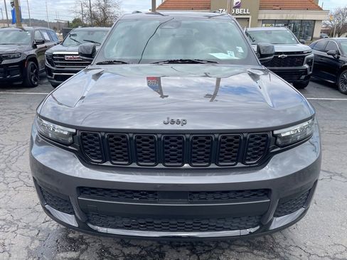 Used 2023 Jeep Grand Cherokee L Altitude image 5