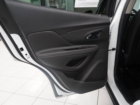 Certified 2022 Buick Encore Preferred w/ Safety Package image 24