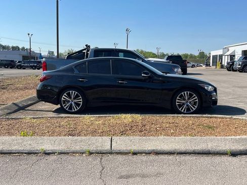 Used 2023 INFINITI Q50 Sensory image 2
