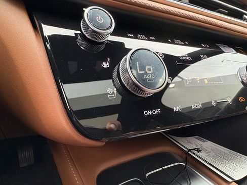 New 2026 INFINITI QX60 Autograph image 22