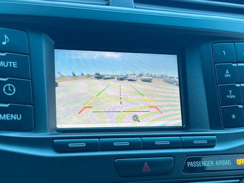 Used 2016 Ford Explorer 4WD image 21