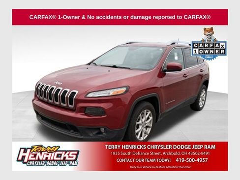 Used 2015 Jeep Cherokee Latitude FWD image 1