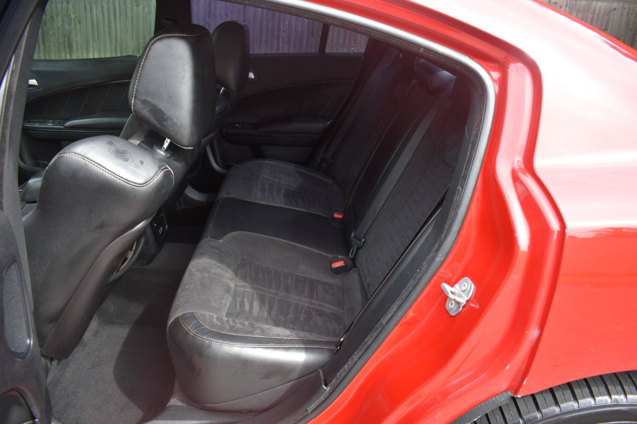 Used 2017 Dodge Charger R/T RWD image 17