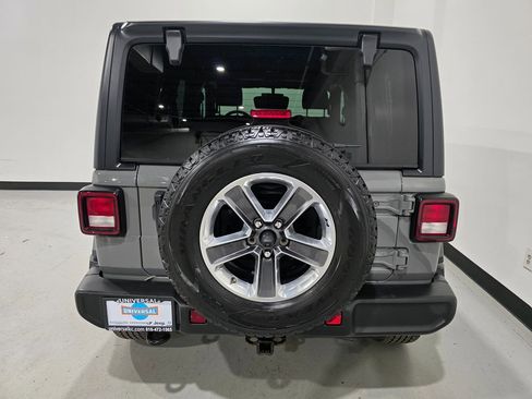 Used 2021 Jeep Wrangler Unlimited Sahara w/ Uconnect 4C Nav & Sound Group image 25
