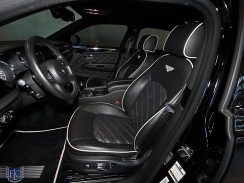 Used 2013 Bentley Mulsanne RWD image 14