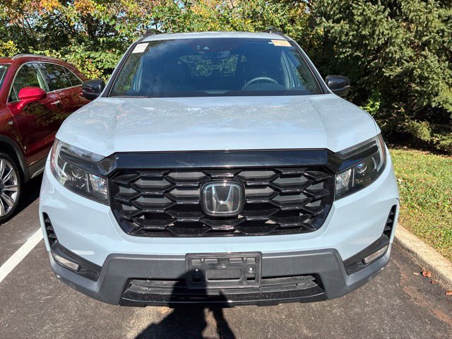 Used 2023 Honda Passport Elite image 14