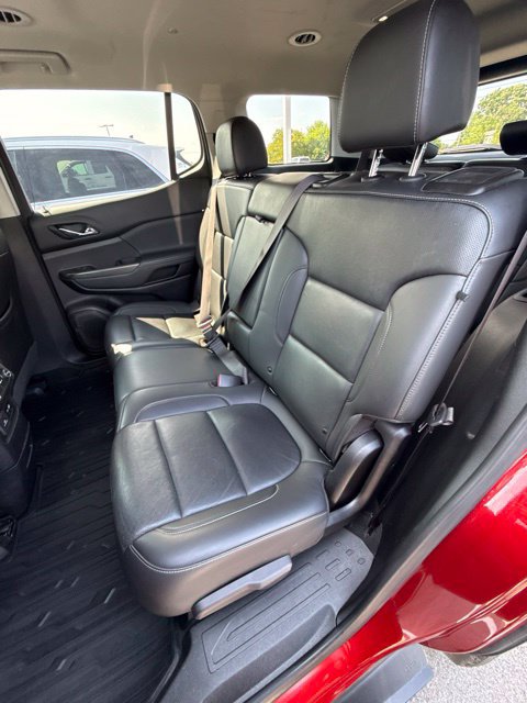 Used 2023 GMC Acadia SLT AWD/4WD image 30