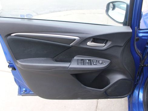 Used 2017 Honda Fit LX image 17