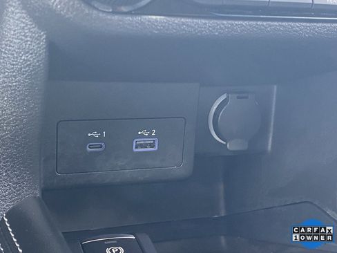 Certified 2022 Nissan Kicks SR w/ Premium Package image 30