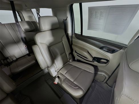 Used 2019 GMC Yukon XL SLT w/ Open Road Package image 14
