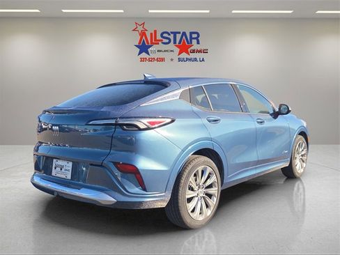 New 2026 Buick Envista Avenir image 7