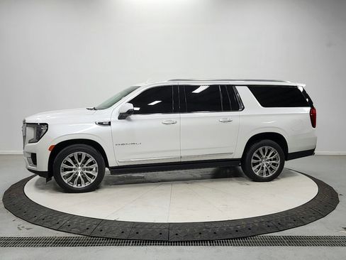 Used 2021 GMC Yukon XL Denali RWD image 4