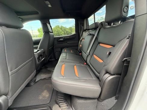 New 2026 GMC Sierra 1500 AT4 w/ AT4 Premium Package AWD/4WD image 18
