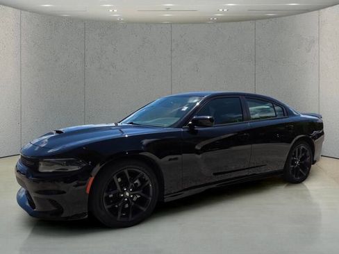 Used 2023 Dodge Charger R/T w/ Blacktop Package RWD image 30