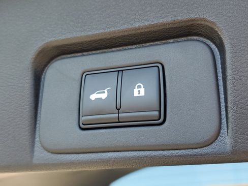 Certified 2025 Nissan Rogue SV w/ Rock Creek Premium Package image 7