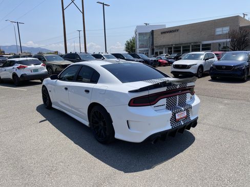 Used 2020 Dodge Charger Scat Pack RWD image 21