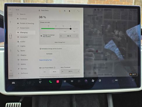 Used 2023 Tesla Model S AWD image 44