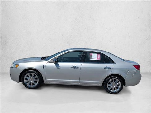 Used 2010 Lincoln MKZ FWD image 8
