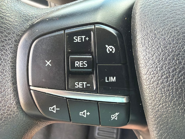 Used 2025 Ford Transit 350 XLT RWD image 23