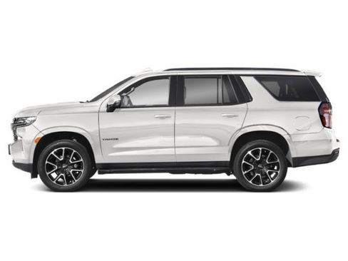 Used 2022 Chevrolet Tahoe RST w/ Sport Performance Package AWD/4WD image 3