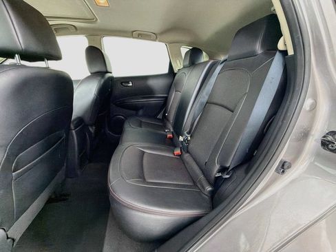 Used 2011 Nissan Rogue SV w/ SL Pkg AWD/4WD image 26