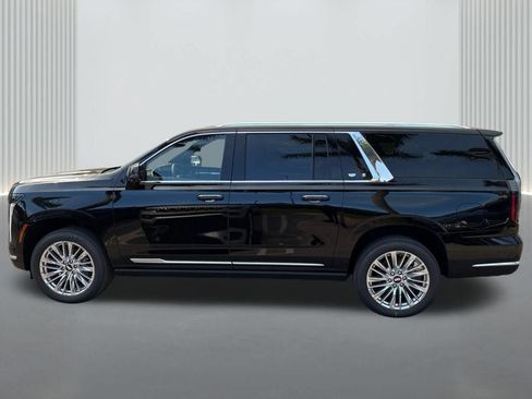 New 2026 Cadillac Escalade ESV Luxury AWD/4WD image 8