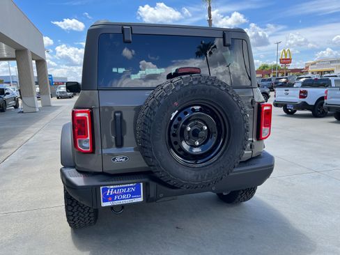 New 2026 Ford Bronco Big Bend w/ Black Diamond Package AWD/4WD image 4