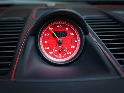 Used 2018 Porsche 911 GT2 RS RWD image 30