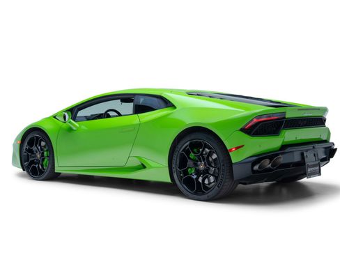 Used 2019 Lamborghini Huracan LP 580-2 RWD image 41
