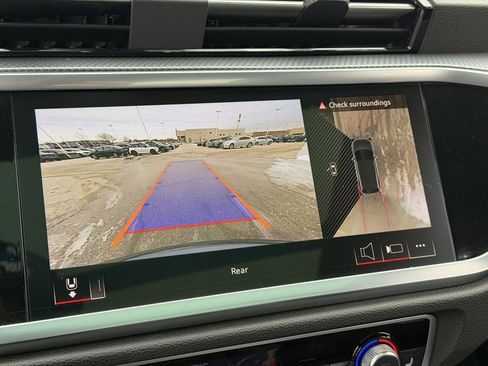 Certified 2025 Audi Q3 2.0T Premium Plus w/ Premium Plus Package image 32