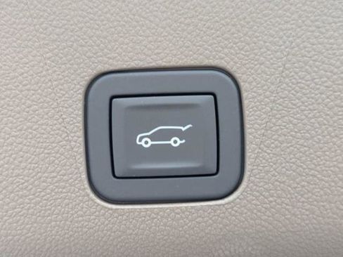 New 2026 GMC Yukon XL Denali w/ Sun & Power Step Package RWD image 15