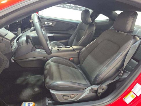 Used 2024 Ford Mustang Coupe RWD image 6