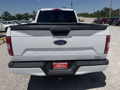 Used 2018 Ford F150 XL w/ Equipment Group 101A Mid AWD/4WD image 4