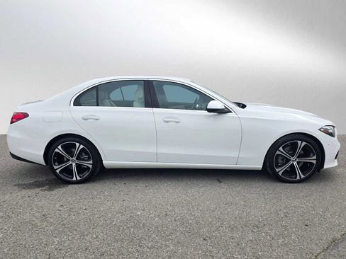 Used 2025 Mercedes-Benz C 300 Sedan image 6