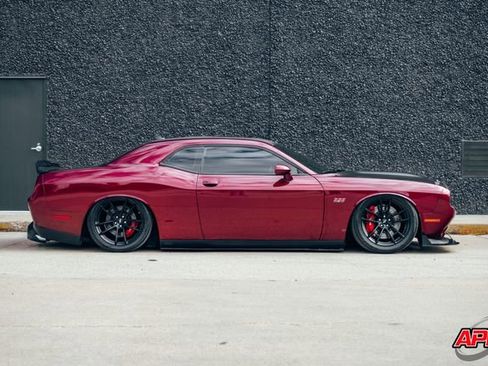 Used 2018 Dodge Challenger T/A image 13