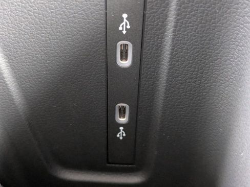 New 2026 Volkswagen Tiguan SE R-Line FWD image 29