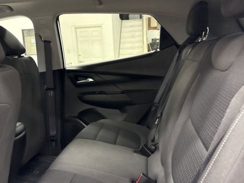 Used 2022 Chevrolet Bolt LT image 11