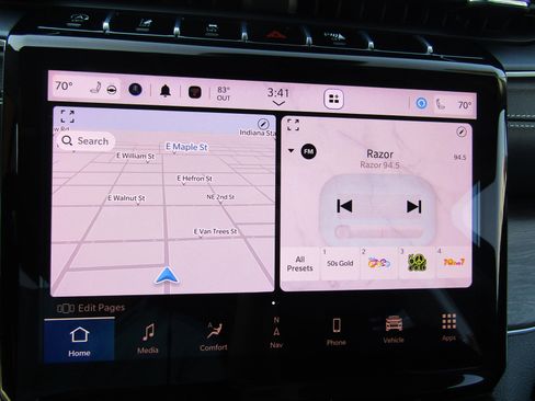 Used 2023 Jeep Grand Cherokee Limited image 34